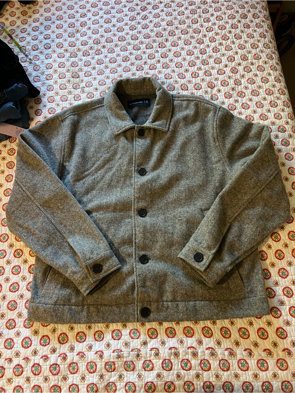 EUC Abercrombie & Fitch Gray Shacket Wool Blend size XL Retails $148